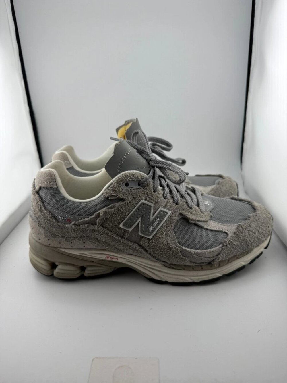 WORN New Balance 2002R Protection Pack Grey M2002RDM Size 7.5 NO BOX